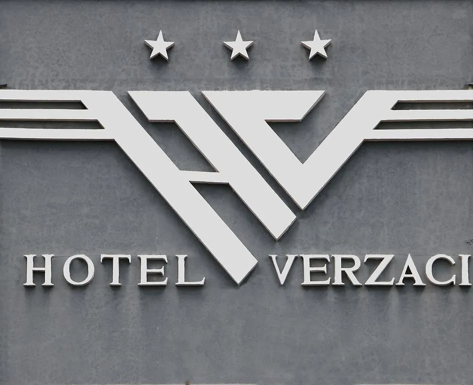 Hotel Verzaci Rinas 3*,