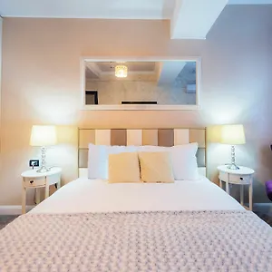 *** Отель Brater Luxury Румыния